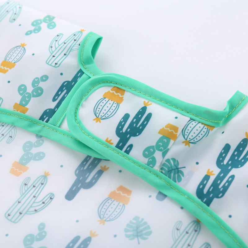 مريلة كرتونية من السيليكون للأ - مراجعة Silicone Baby Bibs وسعره