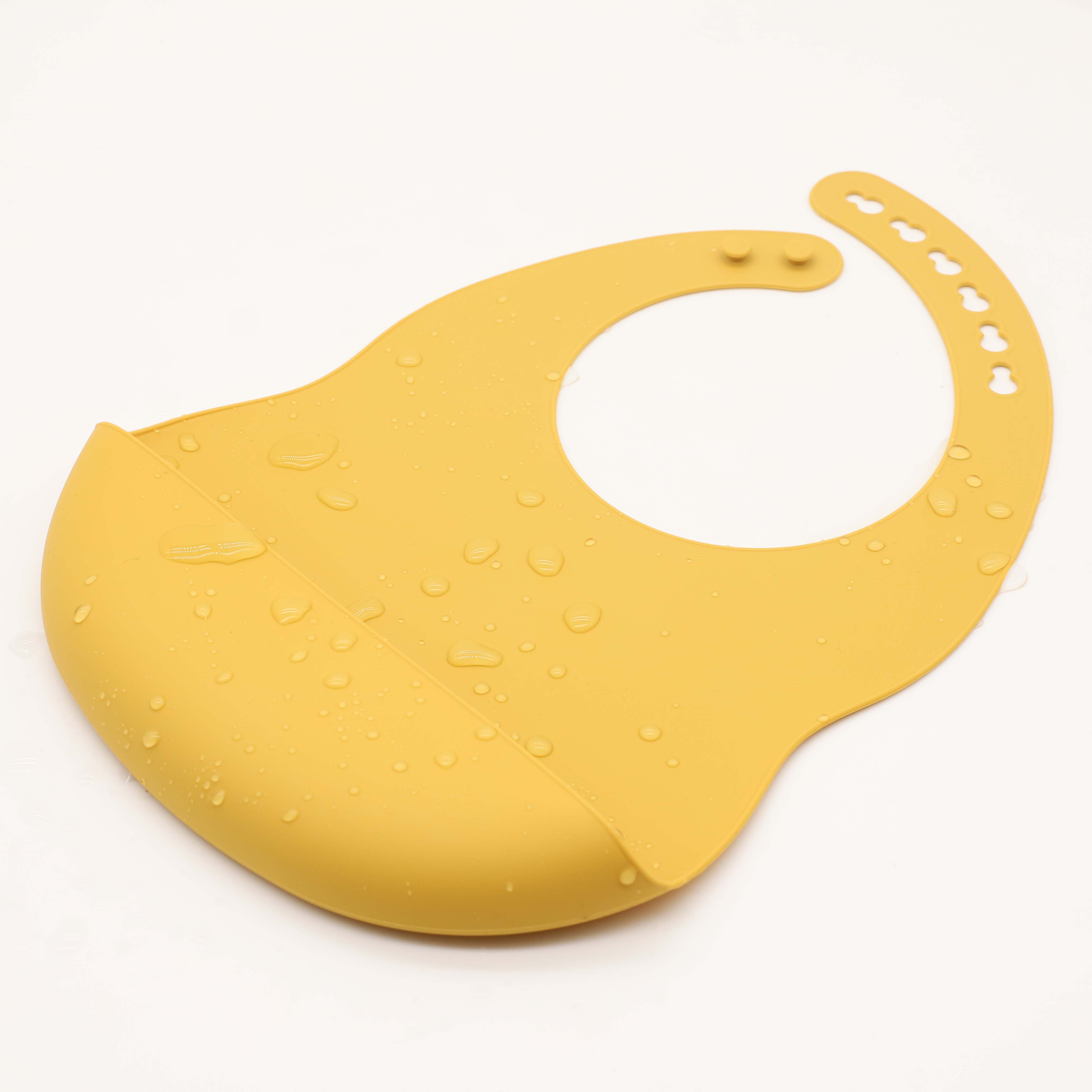 مريلة أطفال جديدة من السيليكون - مراجعة Silicone Baby Bibs وسعره