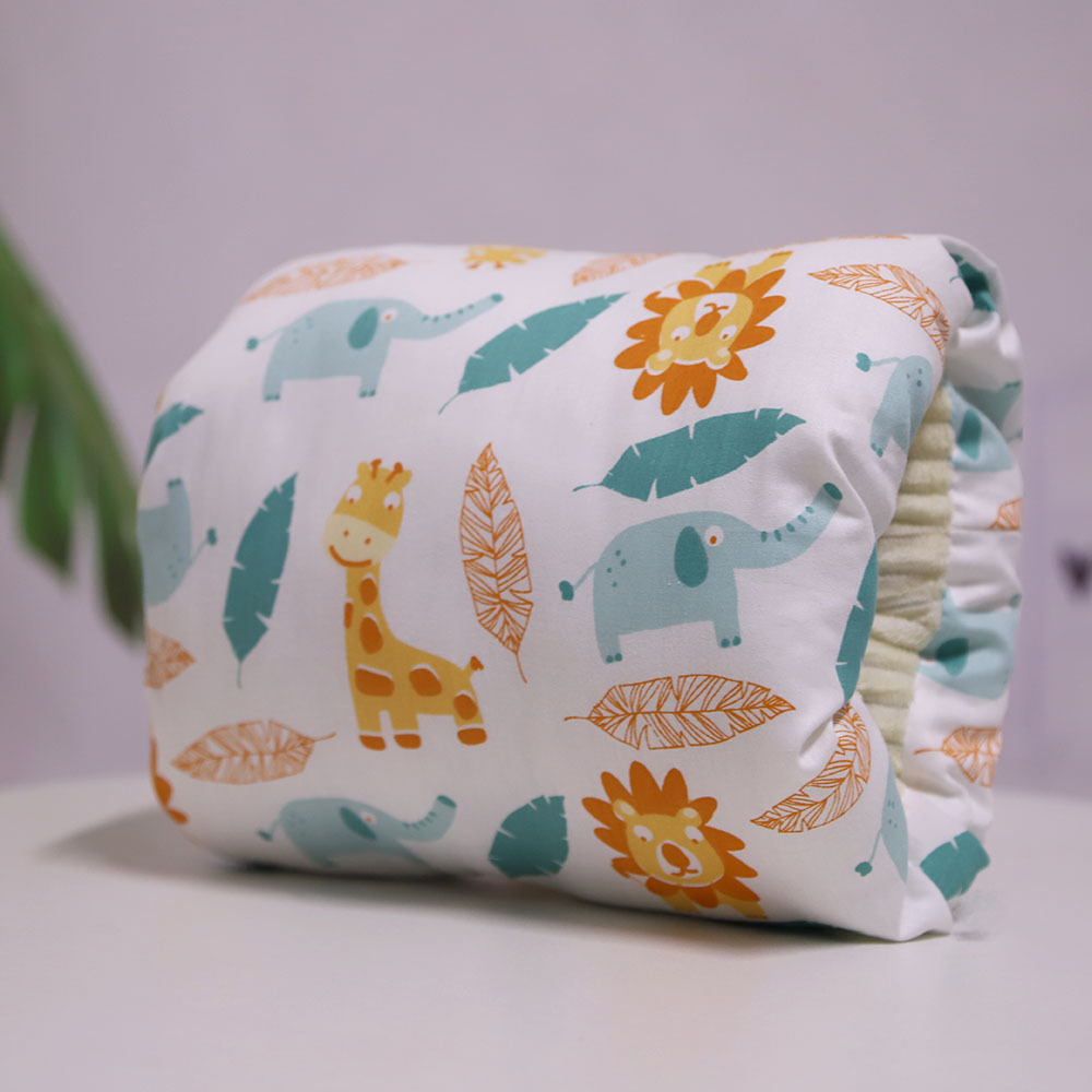 وسادة رضاعة الطفل لحديثي الولا - مراجعة Infant Head Protector وسعره